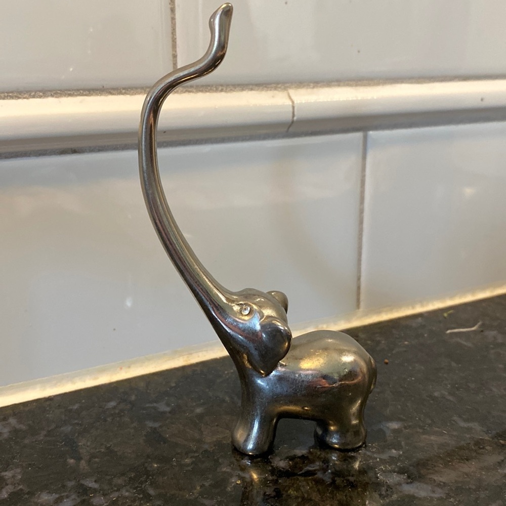 Pewter Elephant Ring Holder
